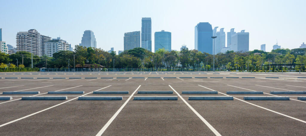 parking lot accident, empty parking lot